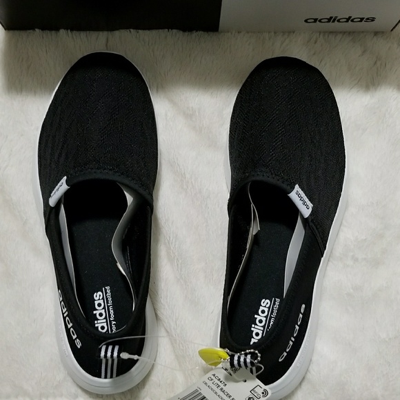 adidas neo Cloudfoam Lite Racer Slip On W Women's NWT adidas neo Cloudfoam Lite Racer Slip On W Women's NWT